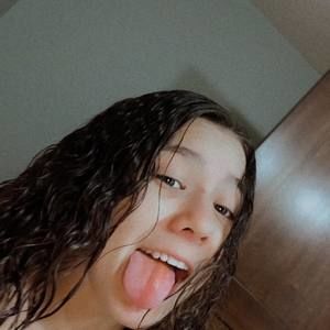 Meet your Posher, Cara